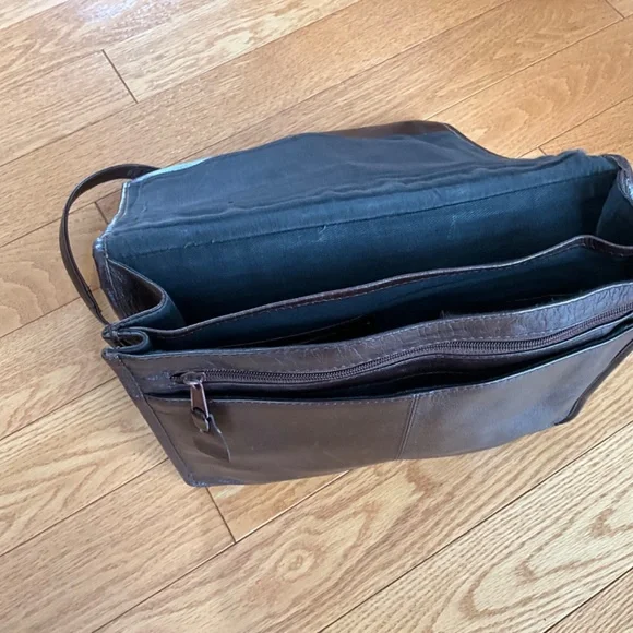 Vintage Barganza Burgundy Leather women pursue - Picture 5 of 8